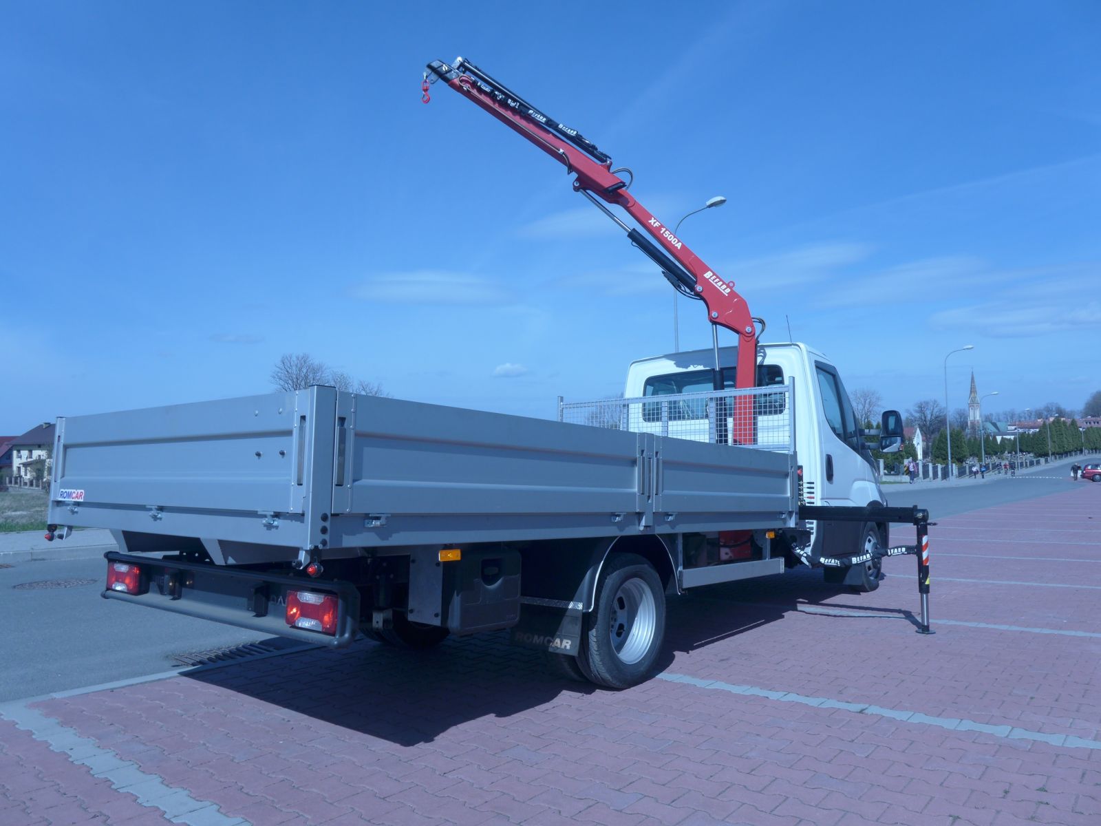 zuraw przeladunkowy befard XF1500A na Iveco